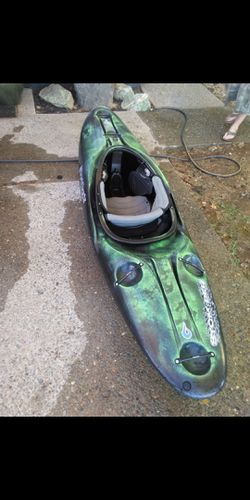 Liquid logic kayak (model: stomper80 (color: black)