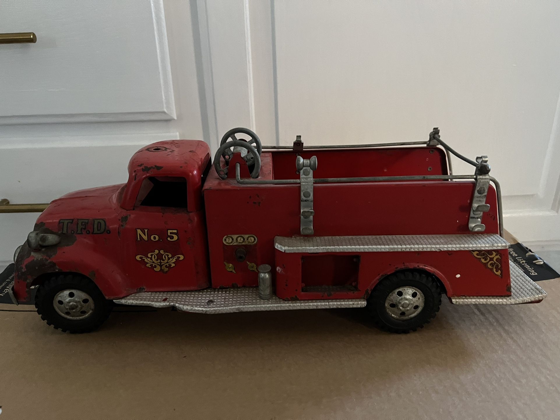 Vintage 1956 Tonka Toys No 5 Pumper Fire Truck
