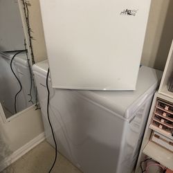 Mini freezer