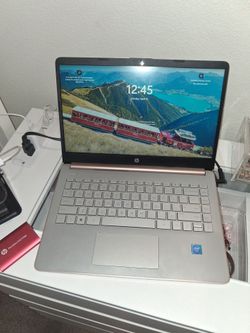 Hp laptop 1200 rams 156gb