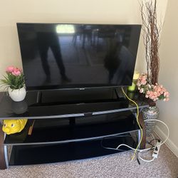Moving Sale – Furniture, Sofa, TV & More