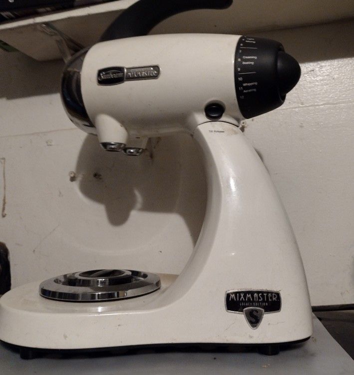 Mixmaster Stand Mixer
