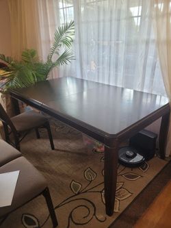 Cherry Wood Dinning Table