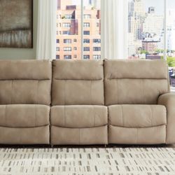Quality Ashley Furniture Reclining 3-Seat Couch 