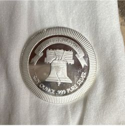 1 Troy Ounce .999 Pure Silver Liberty Silver Round