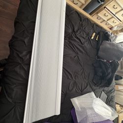 Screw-less Curtain White Boolegon 59w x 48h