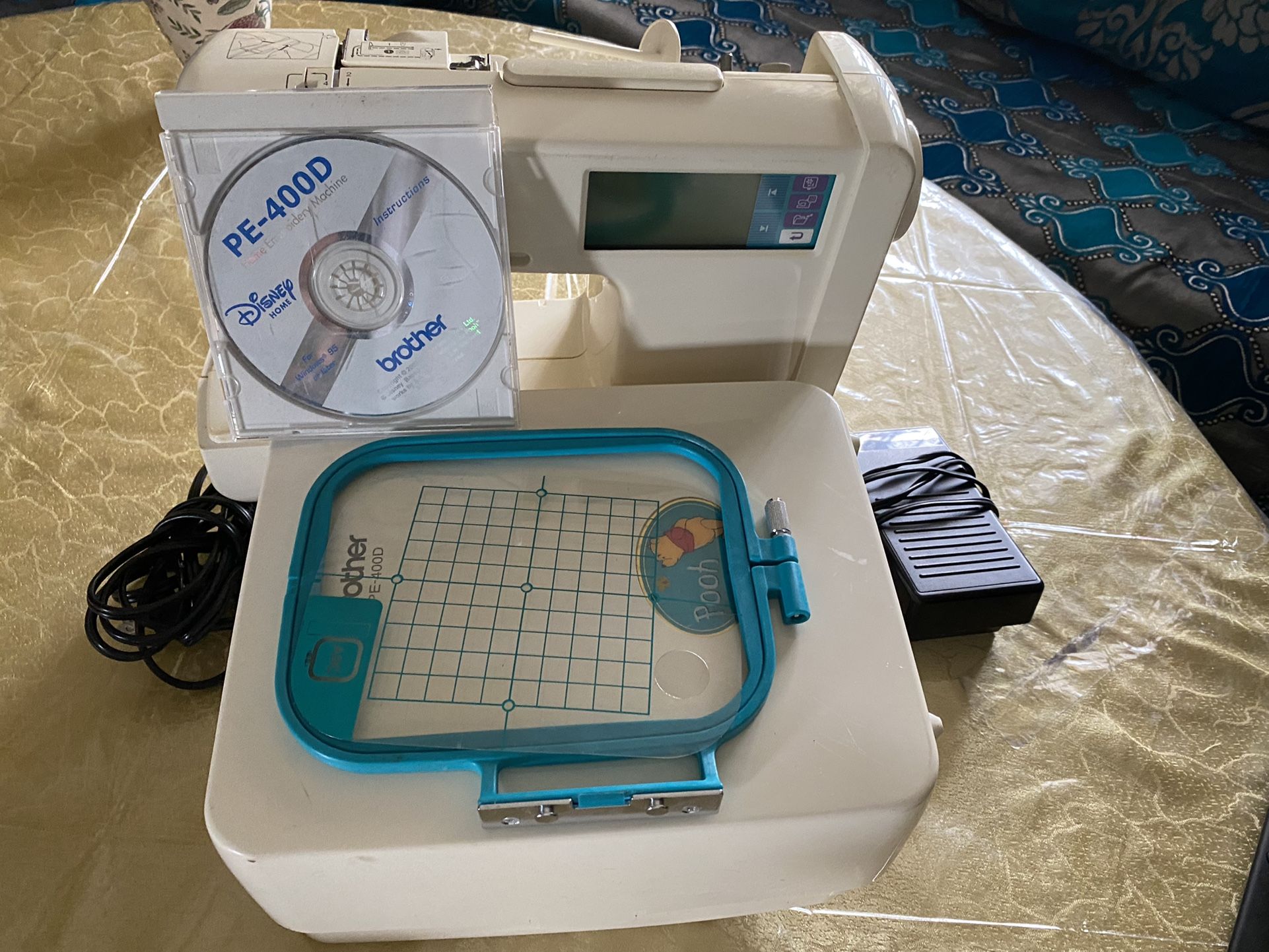 Sewing And Embrodrie Machine: Brother PE-400D