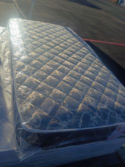 Brand new twin size pillowtop mattress and box spring free delivery depends on location