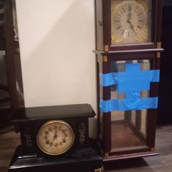 Clocks /Mantel/Wall clock /Both For 120.00 