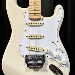 Fender Japan Contemporary Stratocaster (1986–87) – System I Trem – Natural Relic - Olympic White