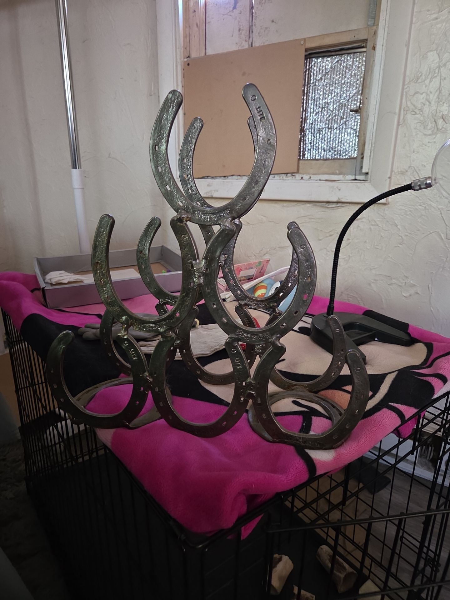 Horse shoe wine rack