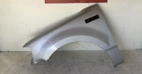 2004-2008 Ford F-150 left fender (15)