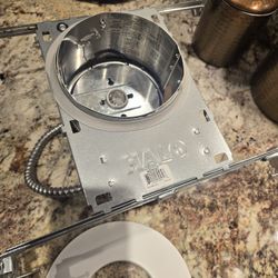 6 INCH NEW CONSTRUCTION HALO CURLING LIGHT