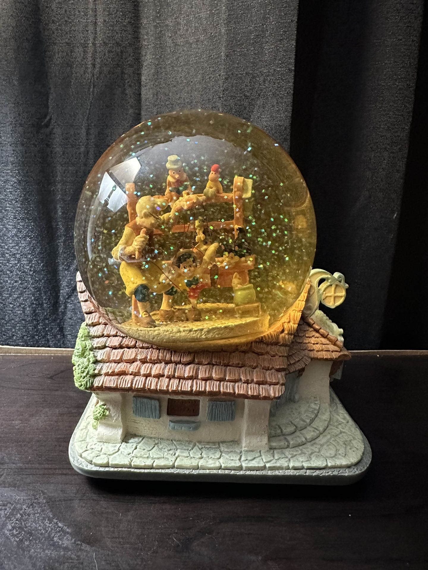 vintage Disney’s Pinocchio Snow Globe
