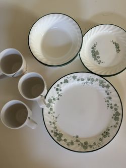 Corelle dinnerware set