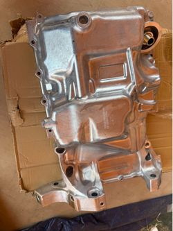 Engine oil pan