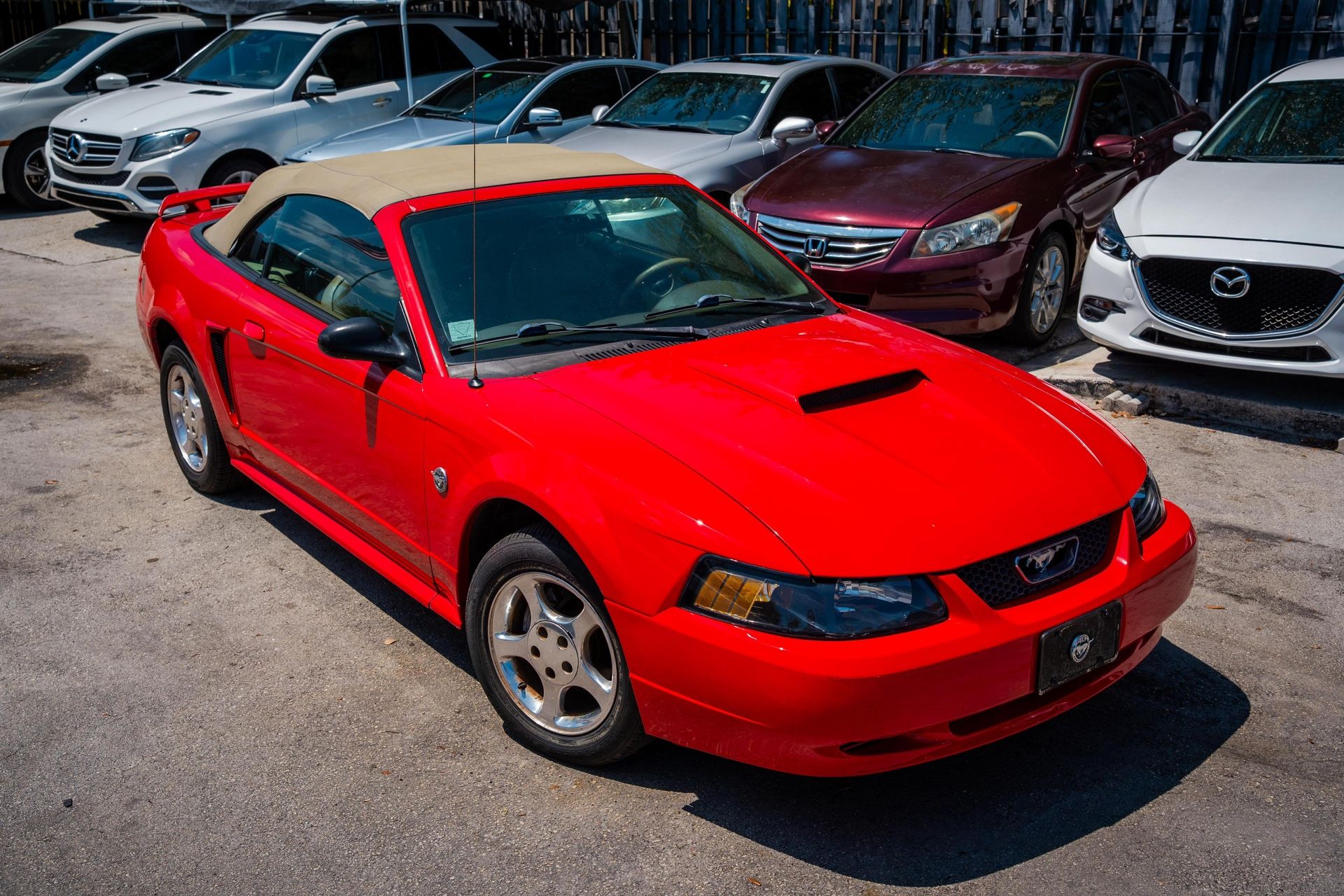 2004 Ford Mustang