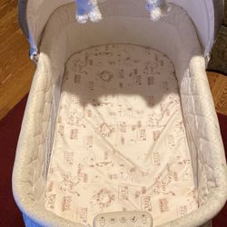 Bassinet 