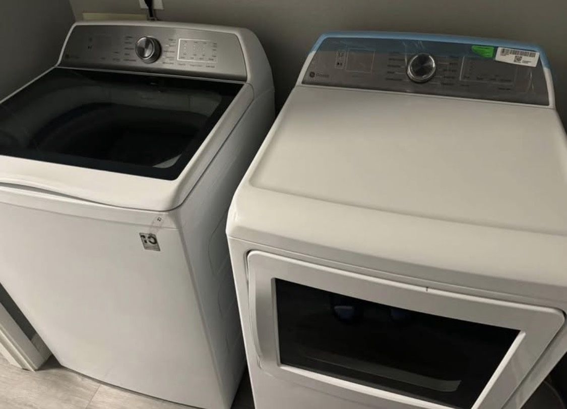 Washer & Dryer