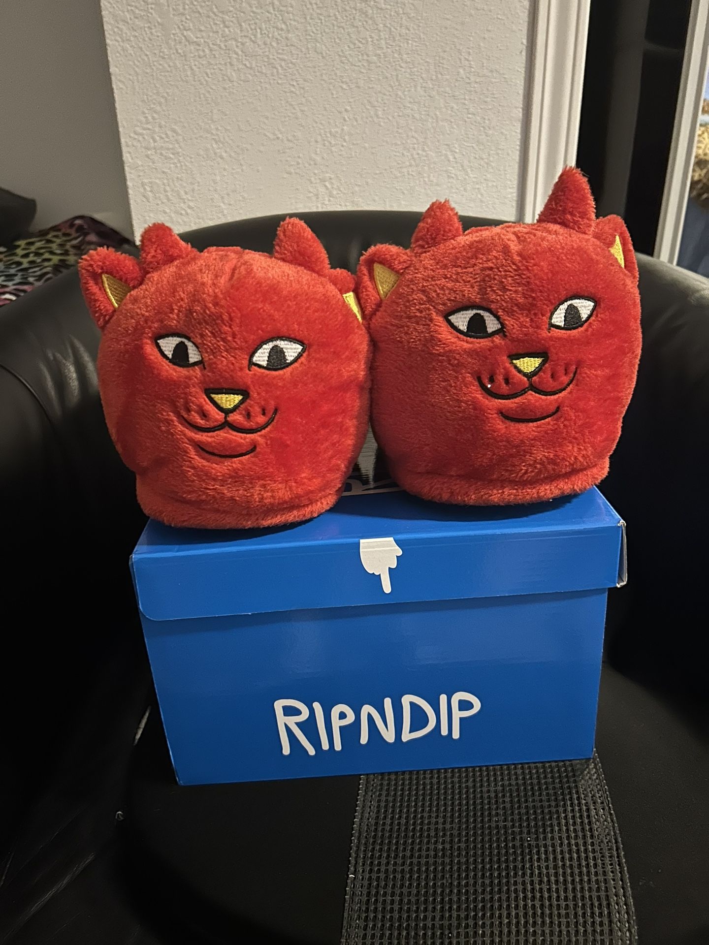 RIPNDIP Devil Cat Slippers