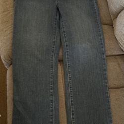 WOMEN’S BUFFALO JEANS