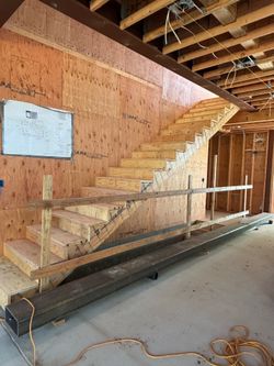 Steel stringer for modern staircase