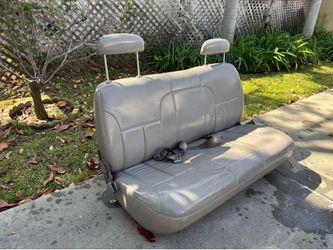 Third row seat 95 suburban