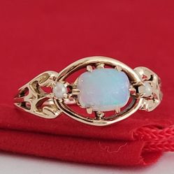 ❤️10k Size 6.25 Vintage Solid Yellow Gold Opal and Seed Pearls Ring!/ Anillo de Oro con 1 Ópalo y Perlas! 👌🎁Post Tags: 10k 14k