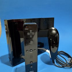 Nintendo Wii black console RVL-001