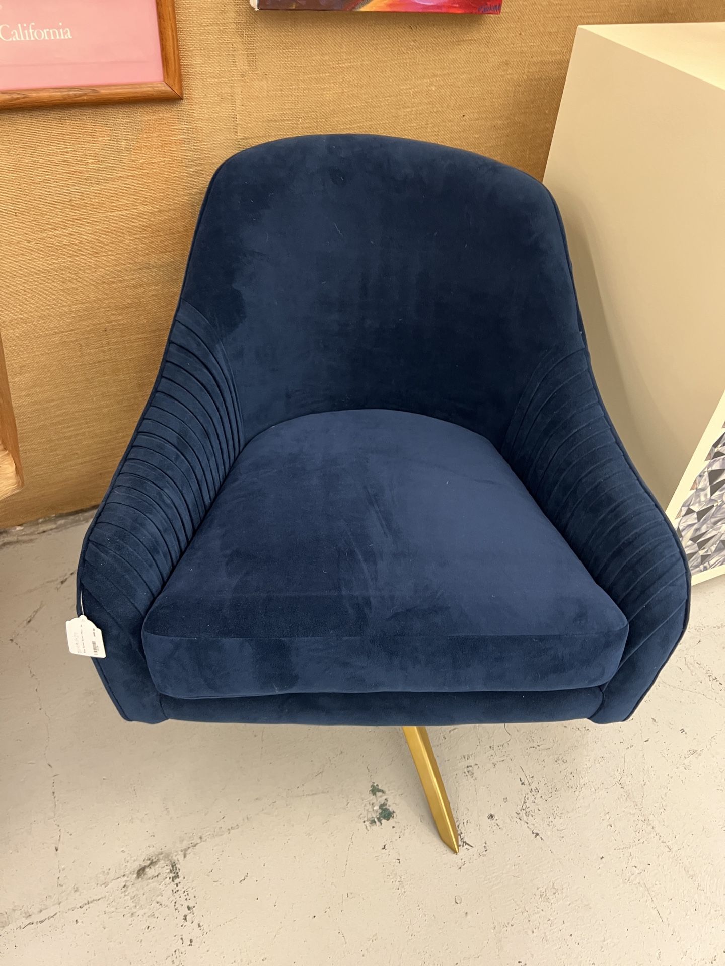 Blue Velvet Swivel Chair 