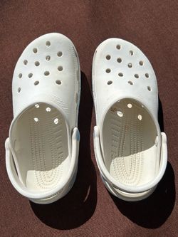 Women’s Crocs x Sanrio Cinnamoroll Clogs – White & Blue
