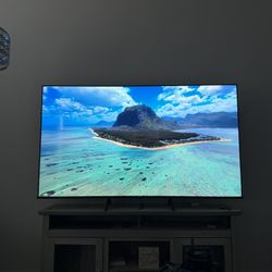 Hisense - 75" Class A7 Series LED 4K UHD WCG Smart Google TV