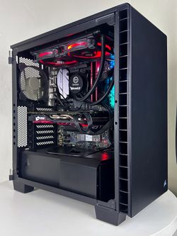NVIDIA GTX 1070, Intel i7-7700K, 16GB RAM, 512GB SSD, RGB Gaming PC