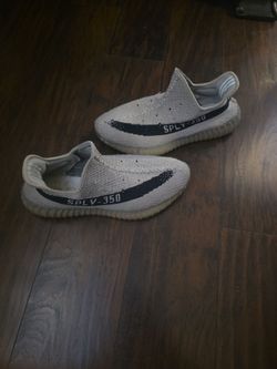 Adidas yeezy  size 11