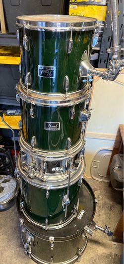 Pearl drum kit  $300 obo