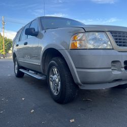 2002 Ford Explorer
