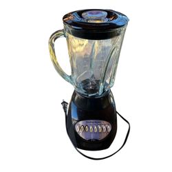 Hamilton Beach Wave-Action 12 Speed Electric Blender with Glass Pitcher