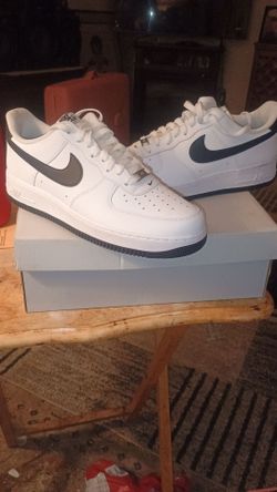 NIKE AIR FORCE 1