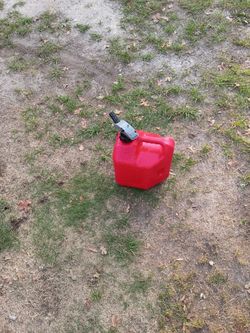 gas can two and a half gallon