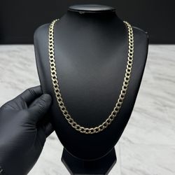 10k Gold Curb Link Chain 22” Long