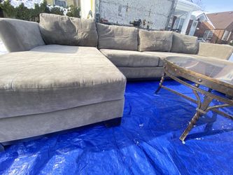 GREY LARGE SECTIONAL DOUBLE SLEEPER