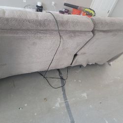 Electronic Reclining Couches