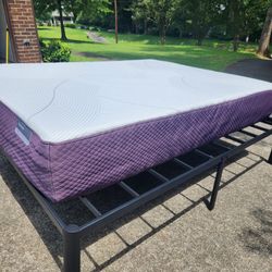 Purple, Restore Soft, Queen, Like New