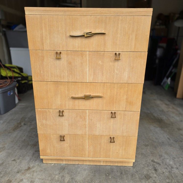 💥Vintage Mid-Century Modern Dresser — Boomerang Handles💥