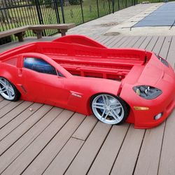 Red Corvette Toddler to Twin Bed Frame with LED Lights Home Office Garage Wall Decor Rare 
