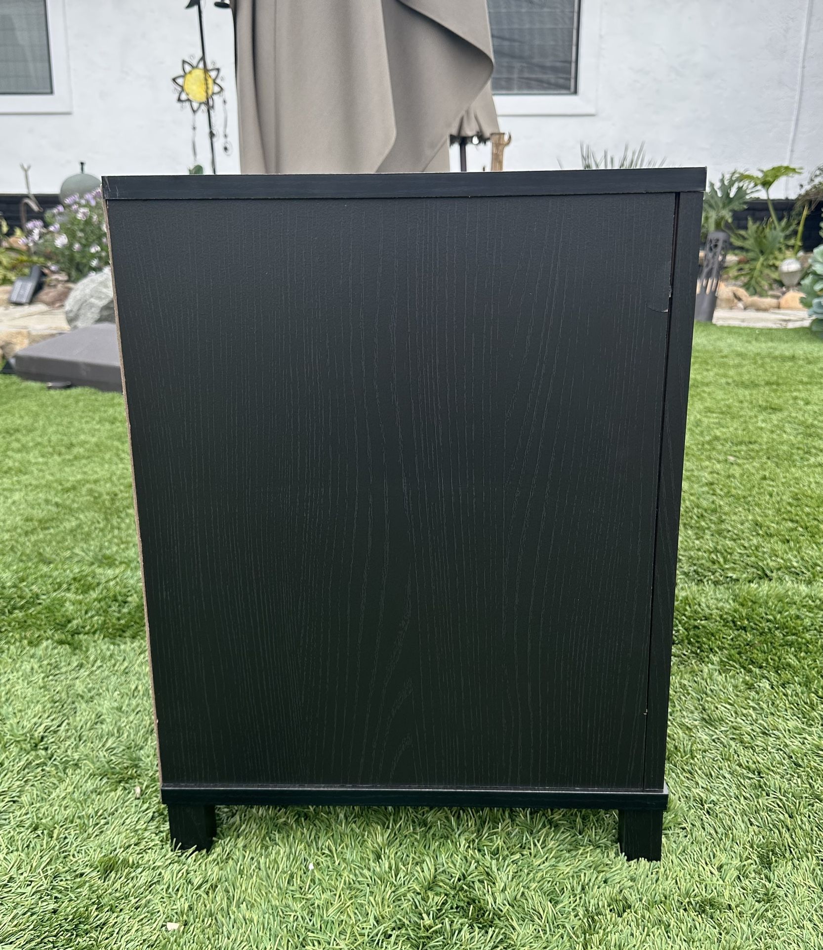 Mainstays Parsons TV Stand for TVs up to 50", Black Oak for Sale in El