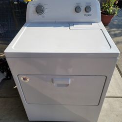 Whirlpool
7.0 cu. ft. White Electric Vented Dryer 
