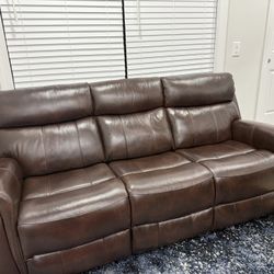 Leather Power Reclining Sofa With USB Plugs 
