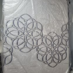 Queen Sky Comfort Bamboo Cool Memory Foam Mattress 