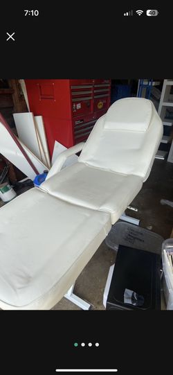 FREE CHAIR